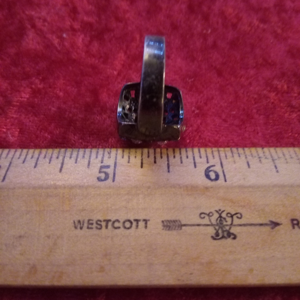 Elegant Multi-Color Rhinestone Statement Ring 8 - Picture 2 of 6